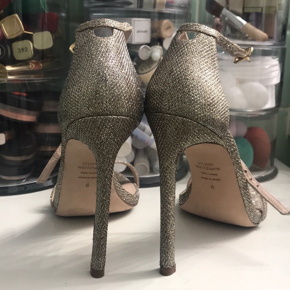 Stuart Weitzman Nudist Lamé Sandals - Picture 7 of 8